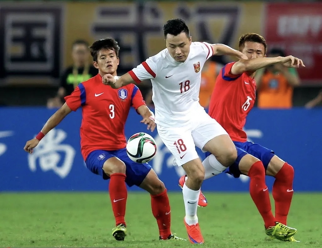 韩国选手在亚洲足球赛中获射手王