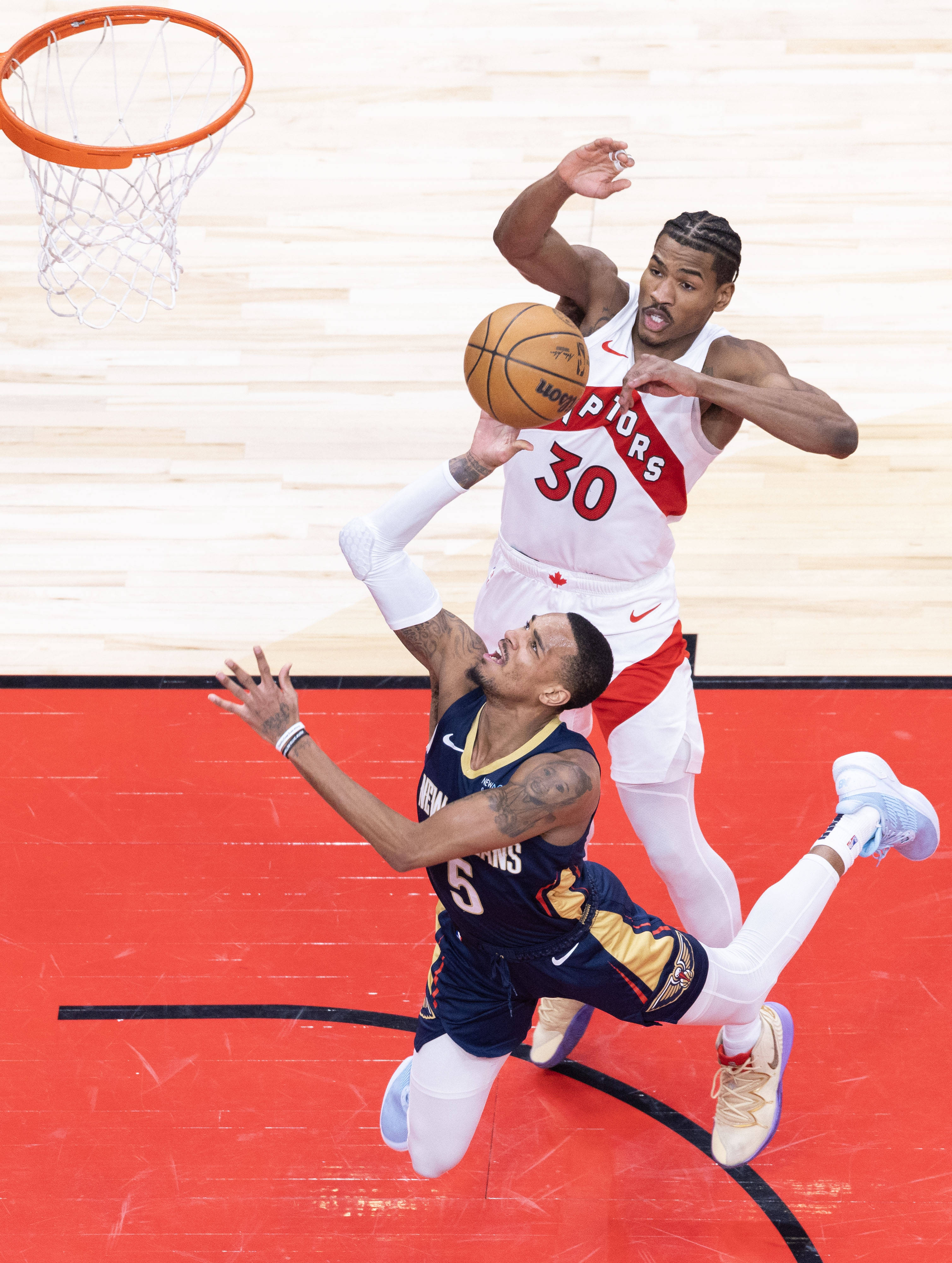 猛龙惊艳全场，刷新队史纪录助攻爆棚，绝杀战胜逆转取胜！